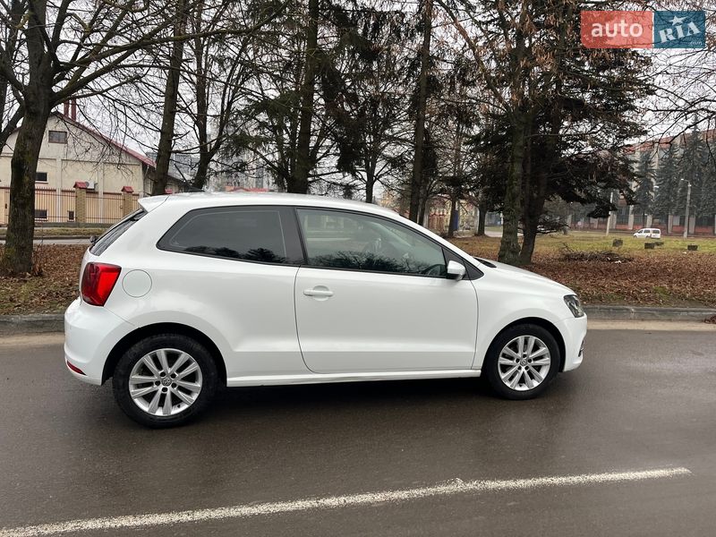 Хэтчбек Volkswagen Polo 2016 в Львове