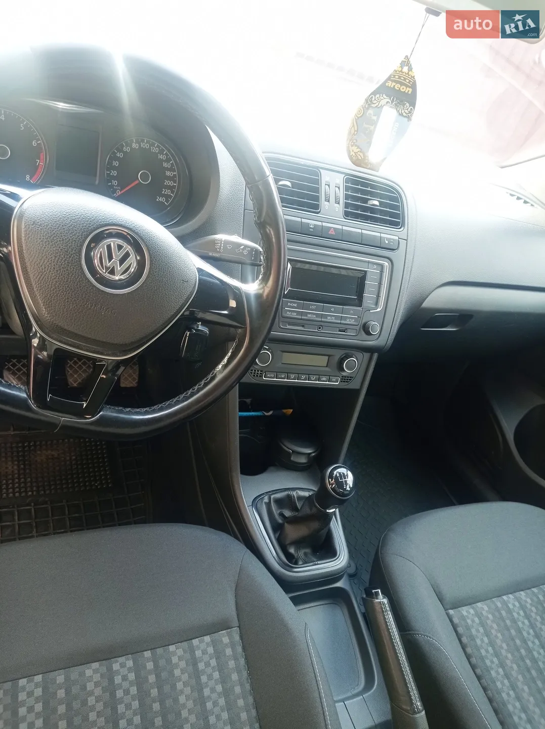 2017 Volkswagen Polo - мініатюра 15