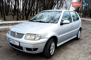 Хетчбек Volkswagen Polo 2000 в Малині