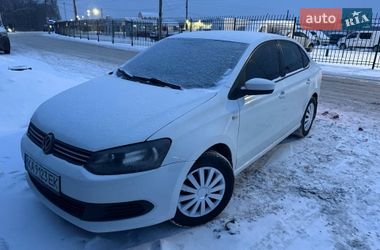 Седан Volkswagen Polo 2012 в Киеве