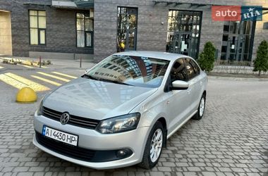 Седан Volkswagen Polo 2011 в Броварах