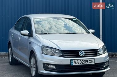 Седан Volkswagen Polo 2019 в Киеве