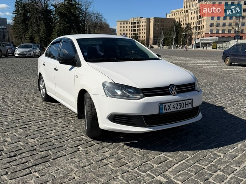 Седан Volkswagen Polo 2012 в Харькове
