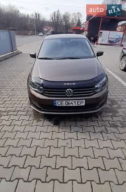 Седан Volkswagen Polo 2016 в Черновцах
