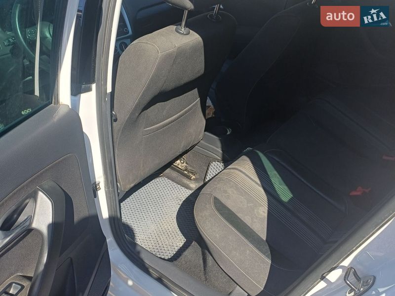 Хэтчбек Volkswagen Polo 2012 в Тернополе