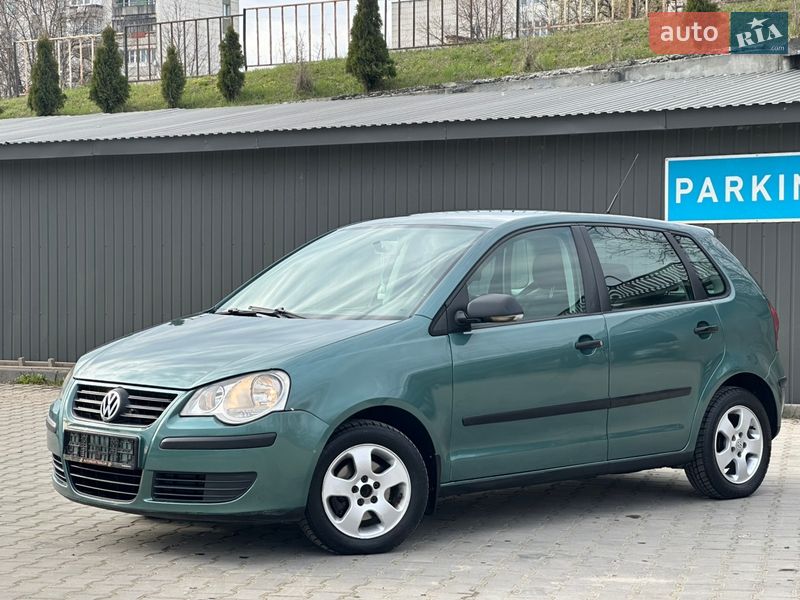 Хэтчбек Volkswagen Polo 2006 в Дрогобыче