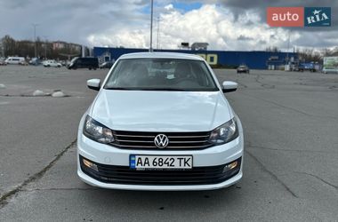 Седан Volkswagen Polo 2018 в Дніпрі