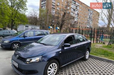 Седан Volkswagen Polo 2014 в Києві