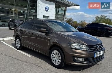 Седан Volkswagen Polo 2018 в Днепре