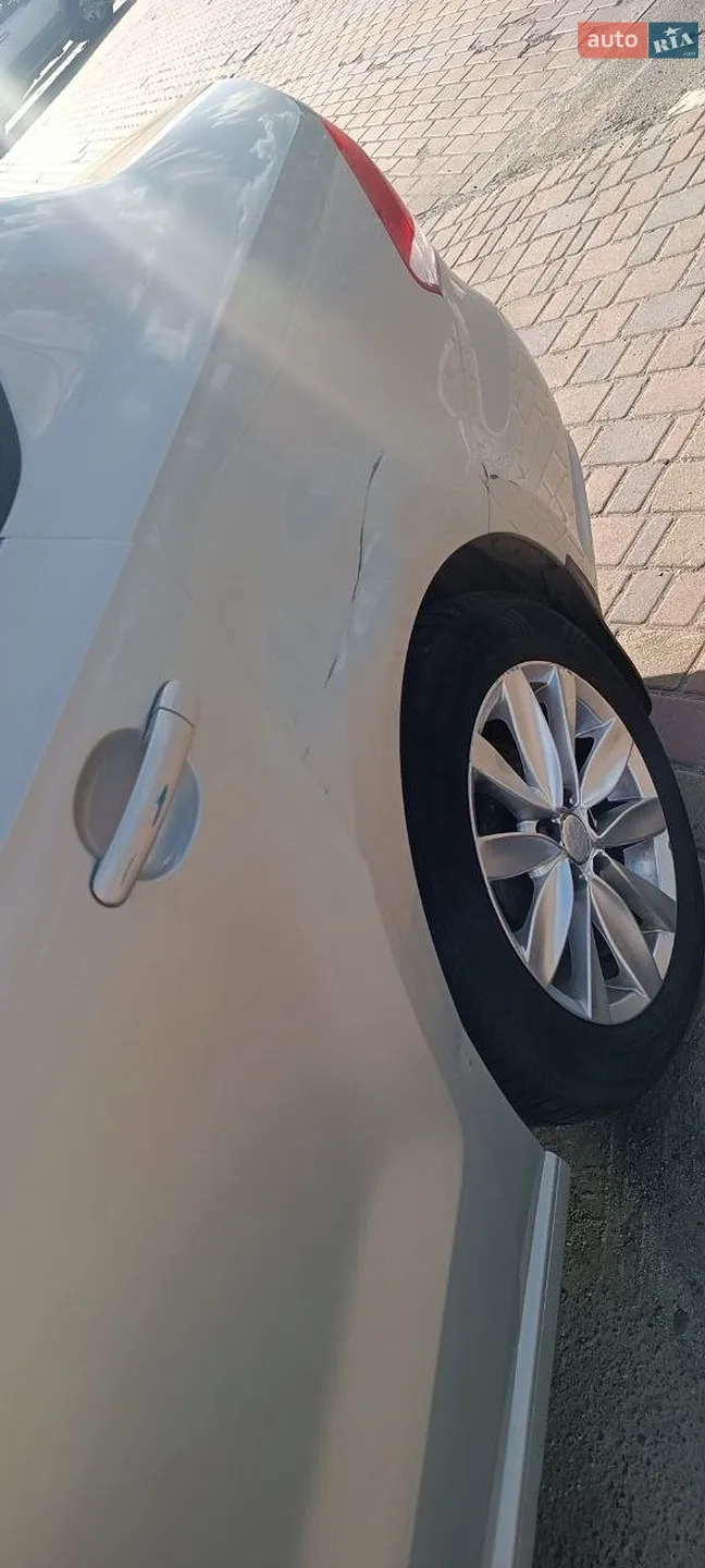 2012 Volkswagen Polo - мініатюра 16