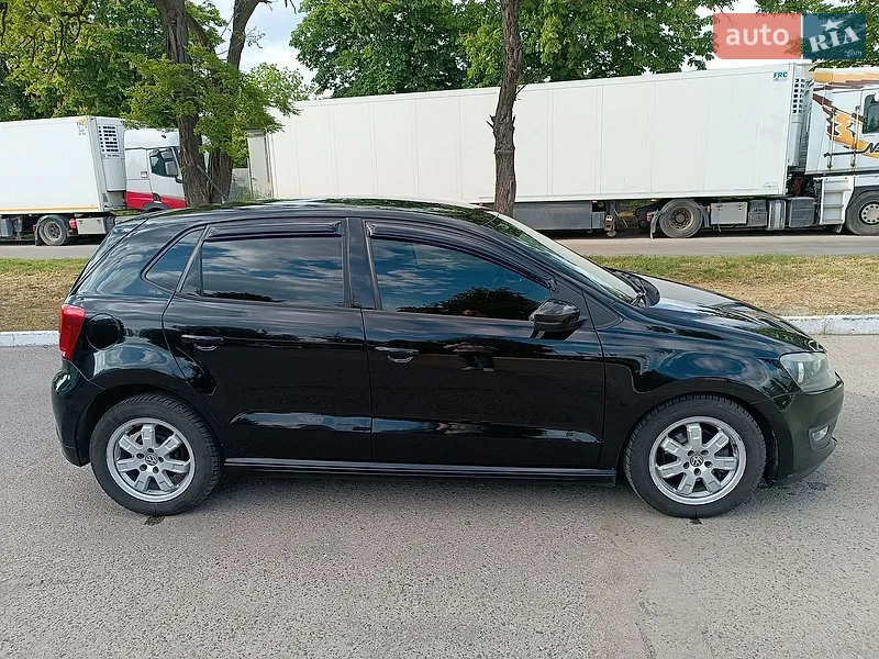 Volkswagen Polo 2011 VIN WVWZZZ6RZCY525536 фото оголошення 5 з 52