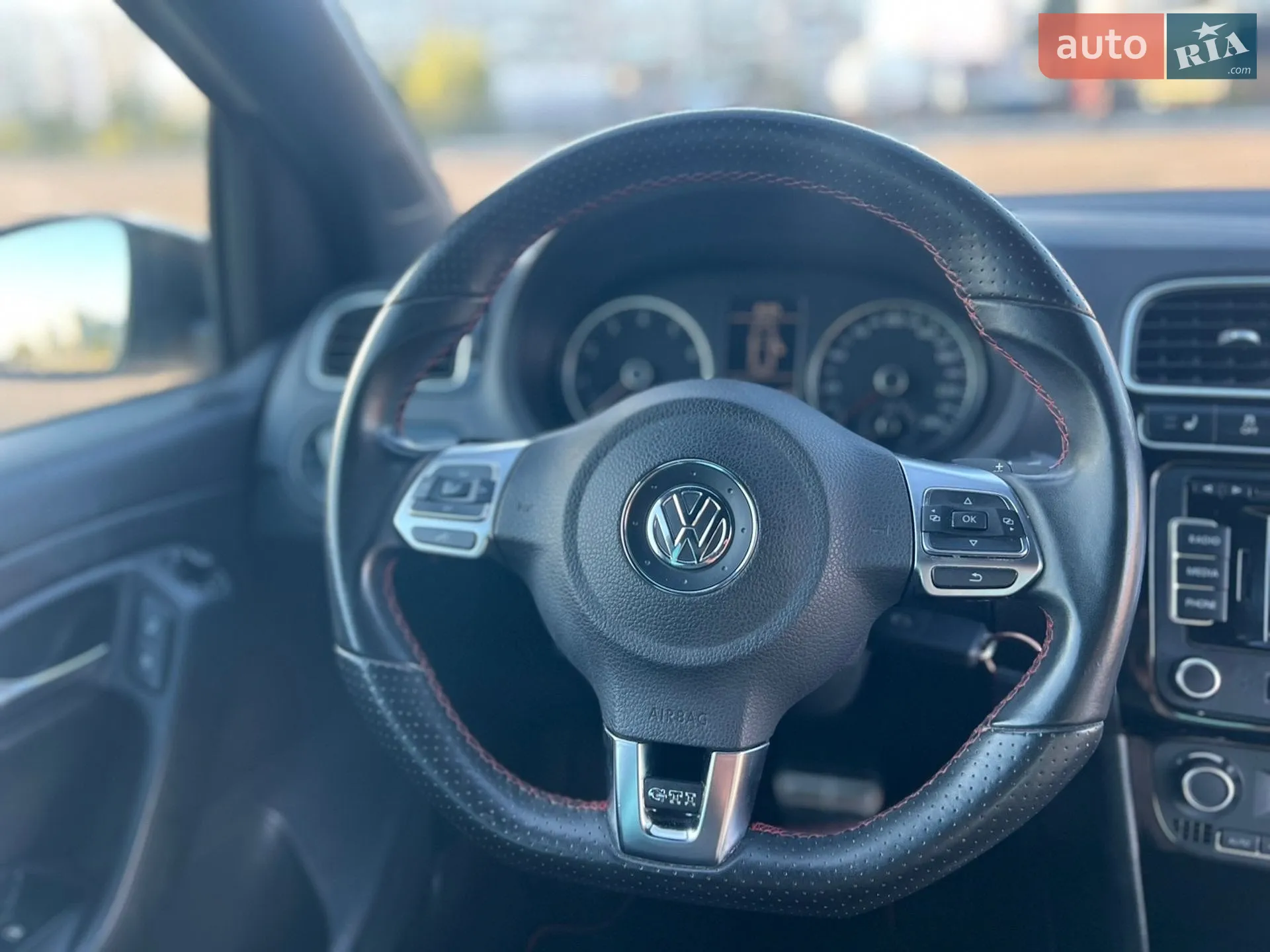 2011 Volkswagen Polo - мініатюра 38