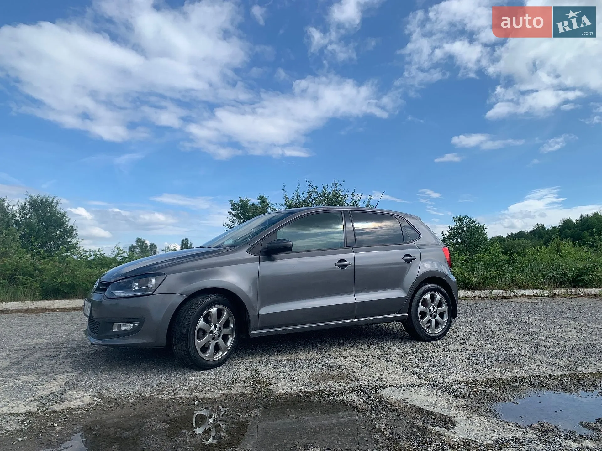2010 Volkswagen Polo - мініатюра 3