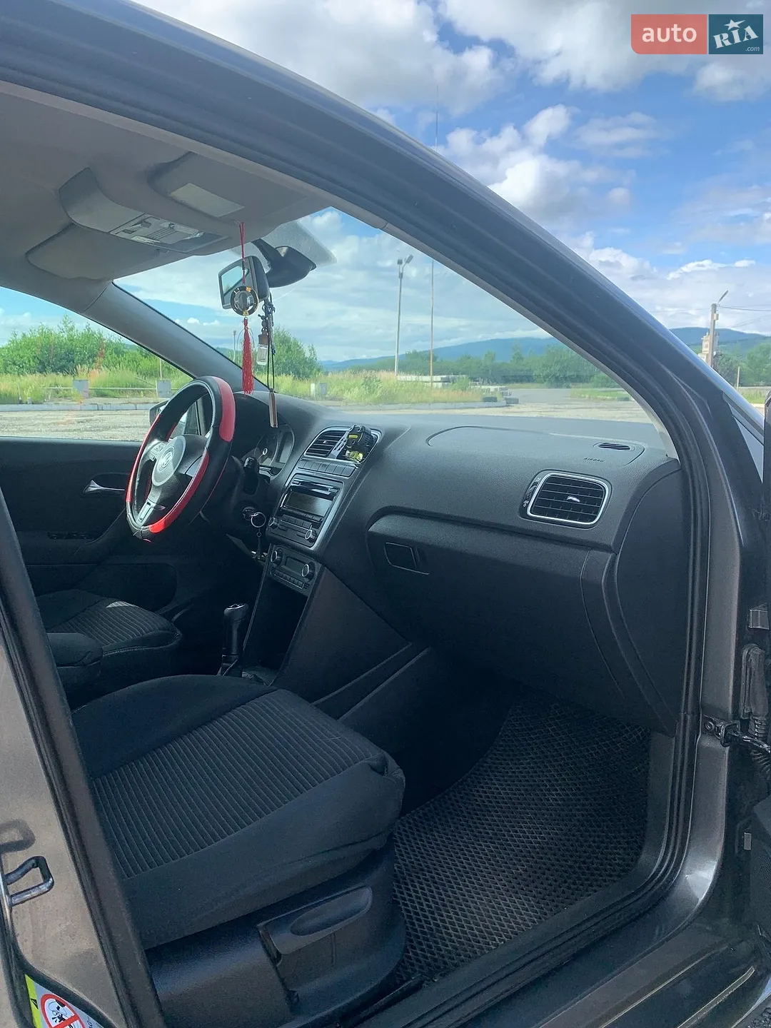2010 Volkswagen Polo - мініатюра 8