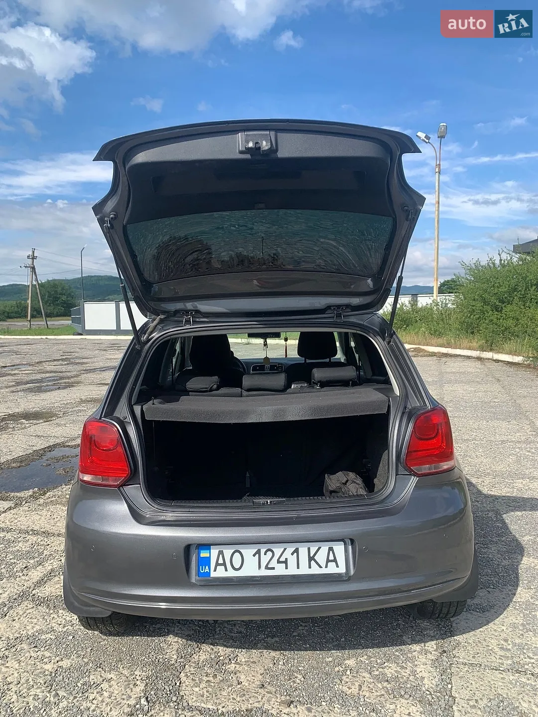 2010 Volkswagen Polo - мініатюра 10