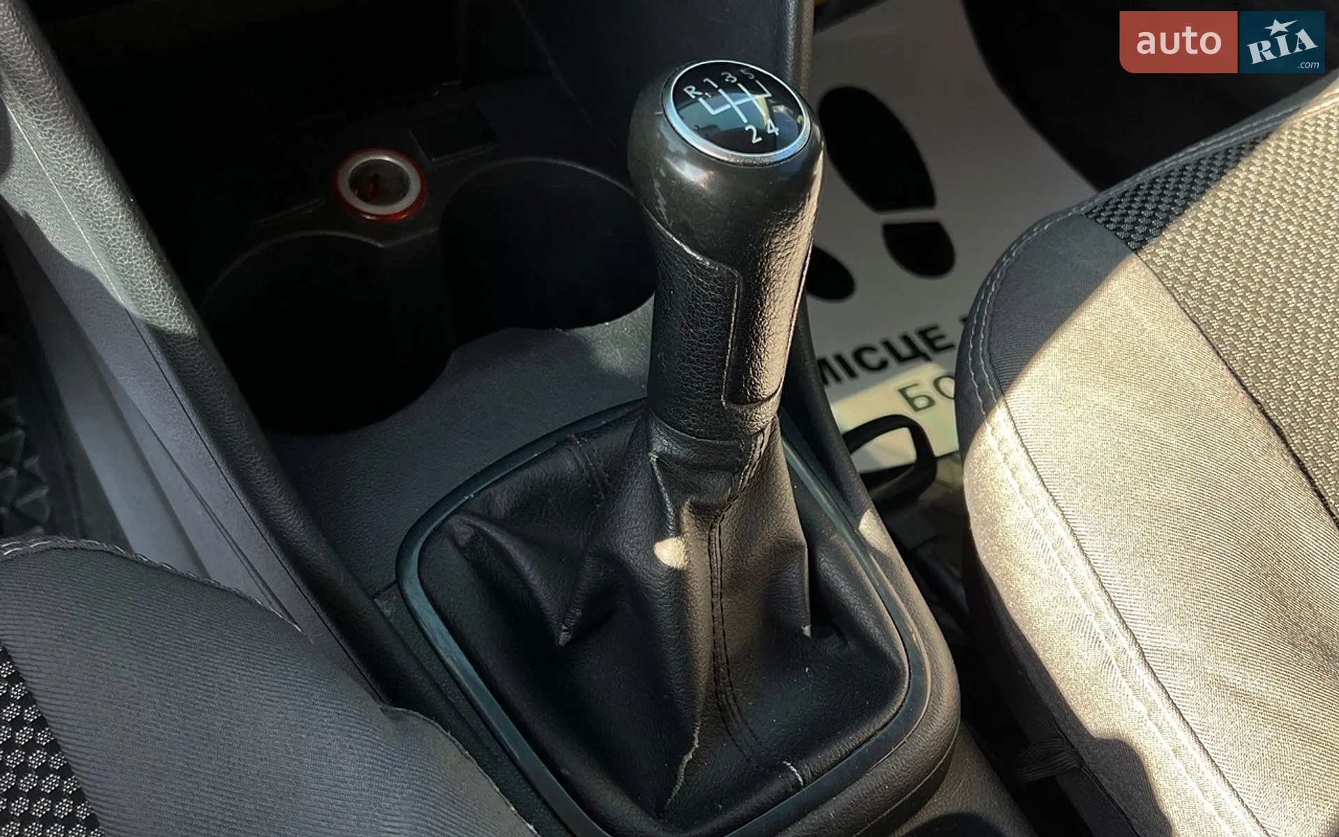 2010 Volkswagen Polo - мініатюра 15