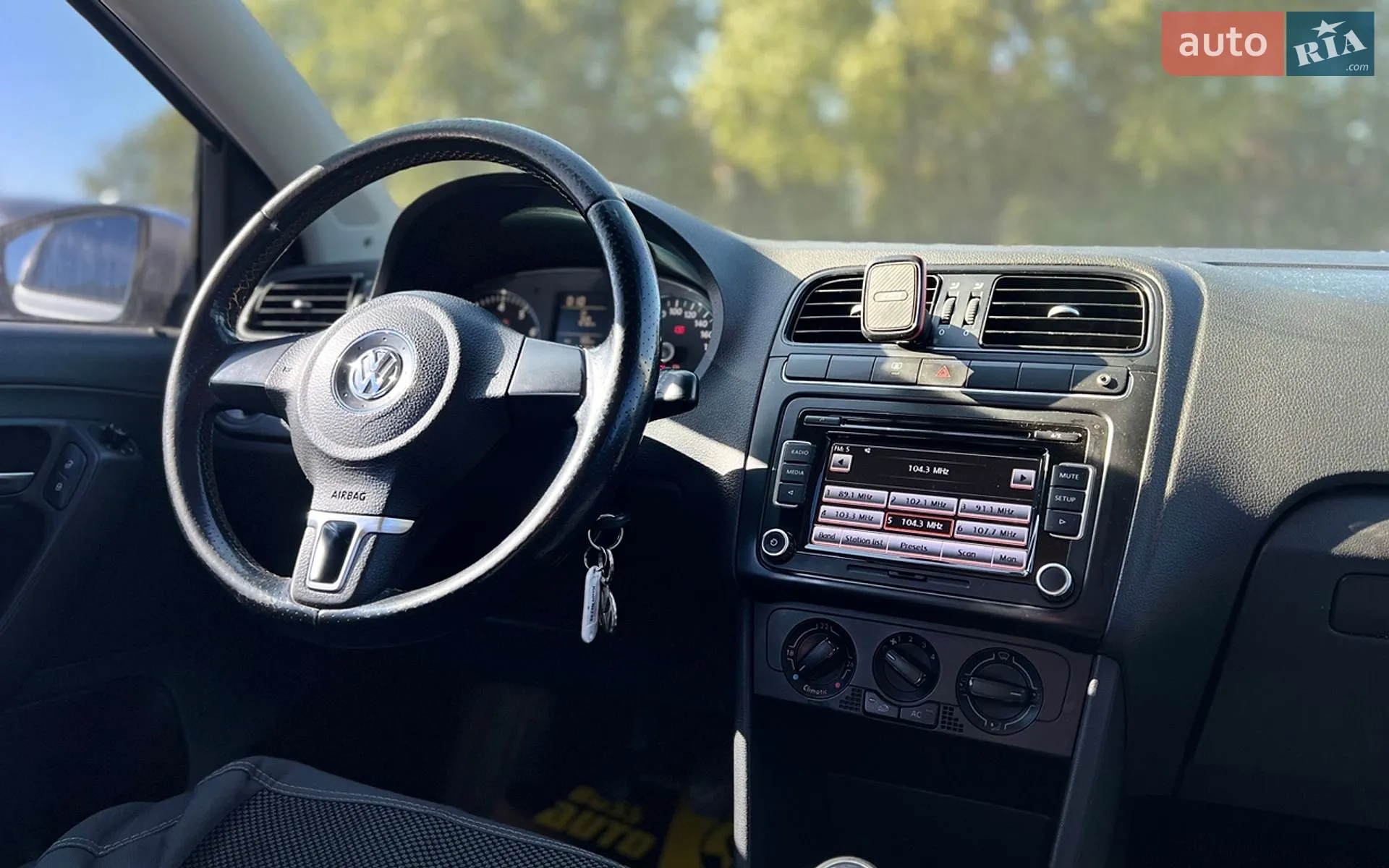 2010 Volkswagen Polo - мініатюра 18