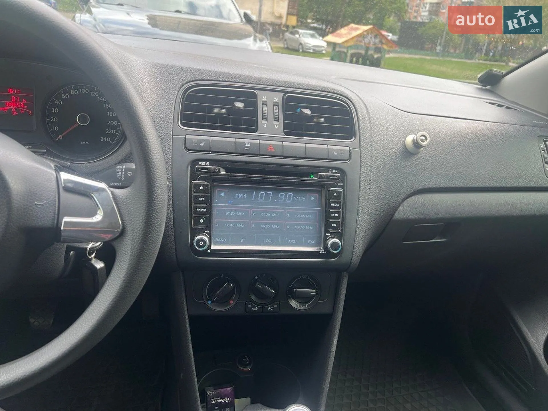 2011 Volkswagen Polo - мініатюра 7