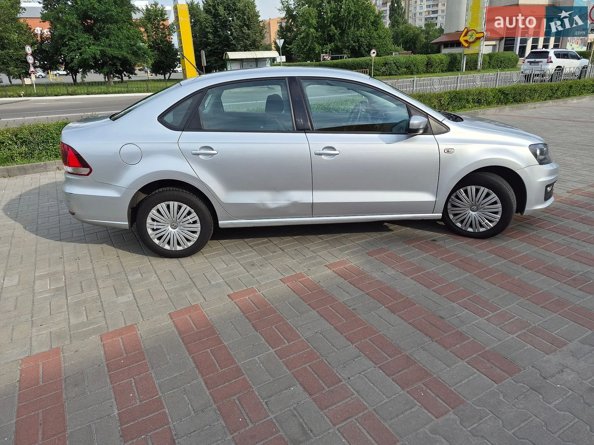 2017 Volkswagen Polo - мініатюра 4