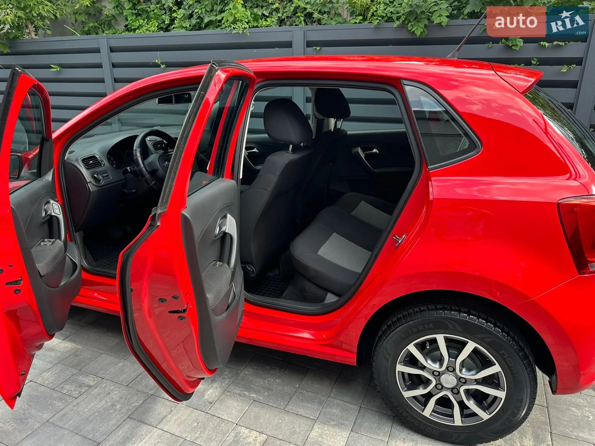 2010 Volkswagen Polo - мініатюра 12