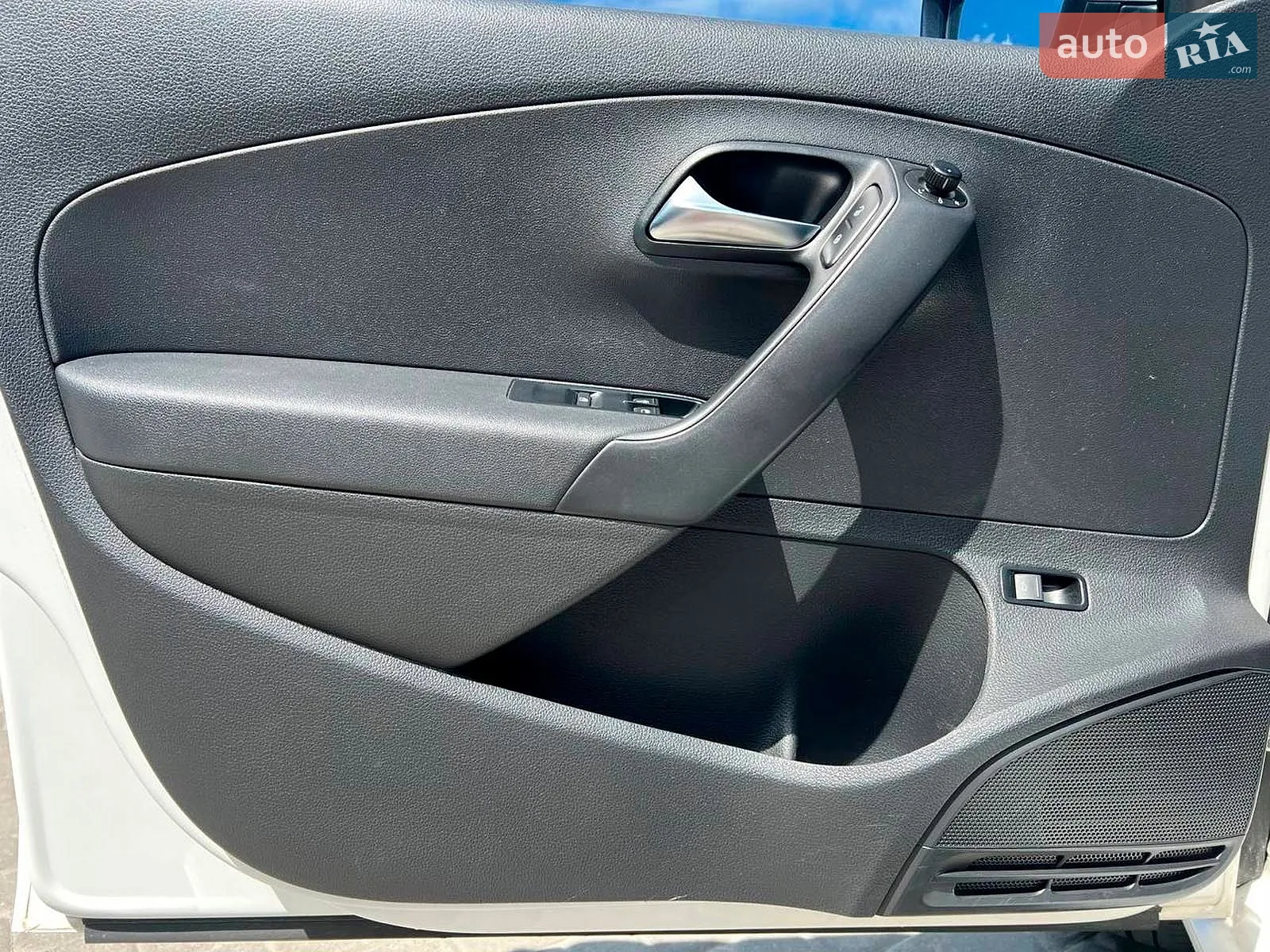 2013 Volkswagen Polo - мініатюра 17