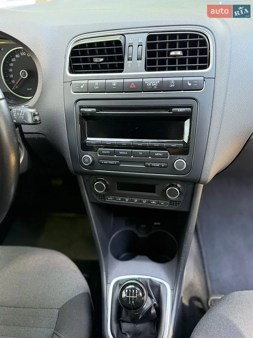 2013 Volkswagen Polo - мініатюра 11