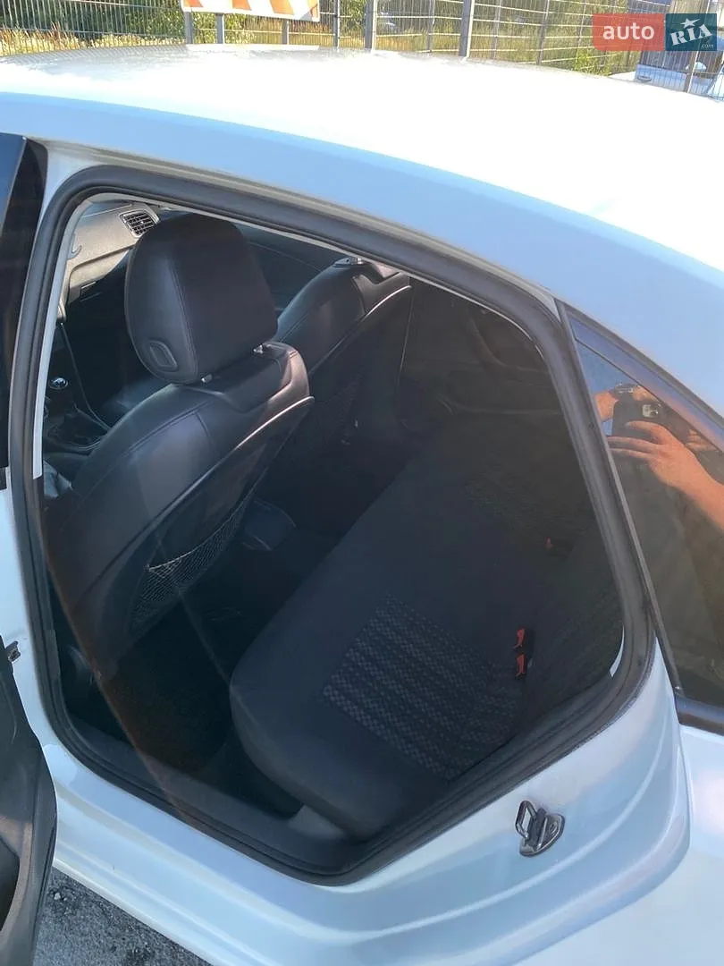 2016 Volkswagen Polo - мініатюра 6