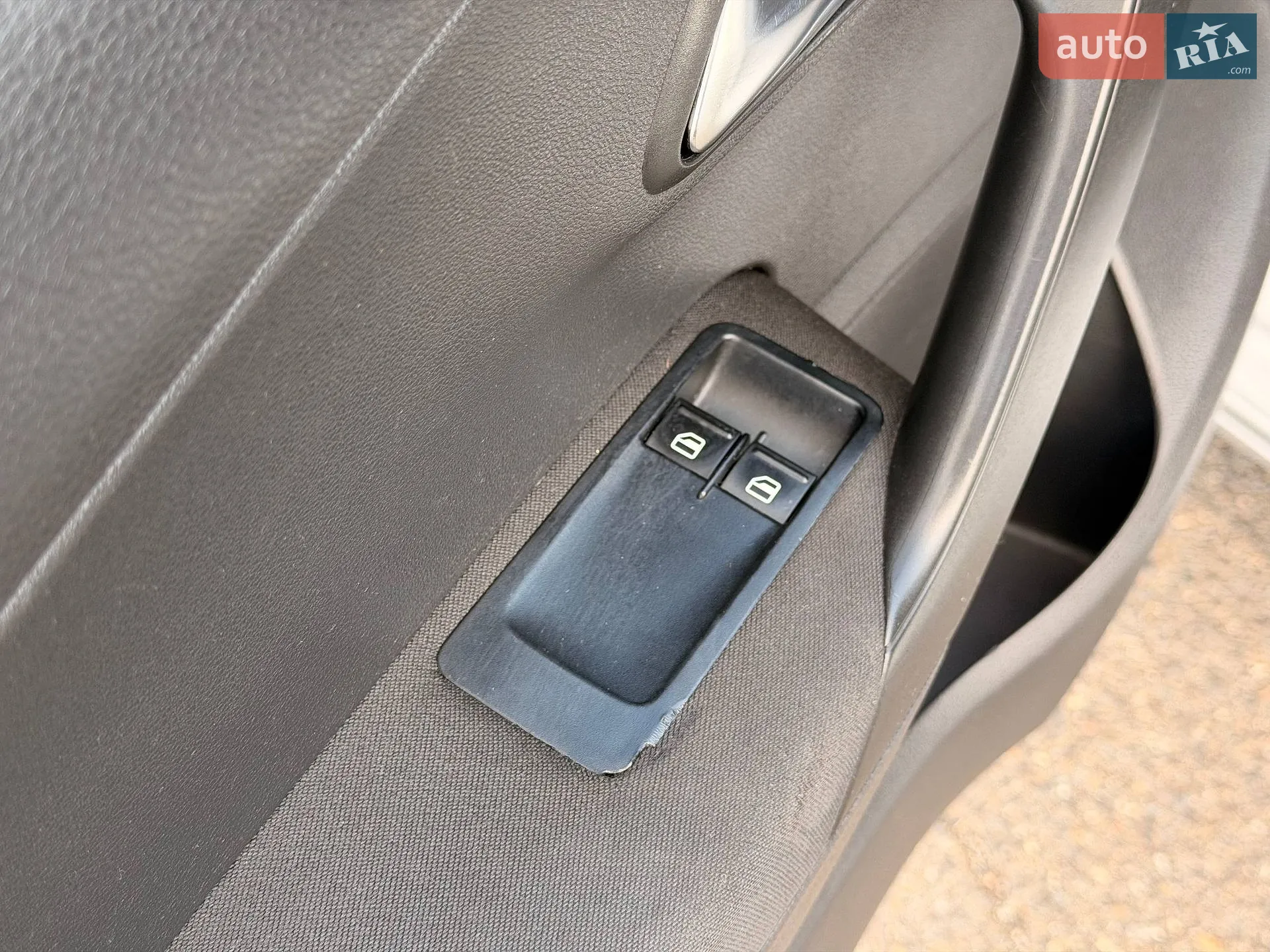 2012 Volkswagen Polo - мініатюра 38
