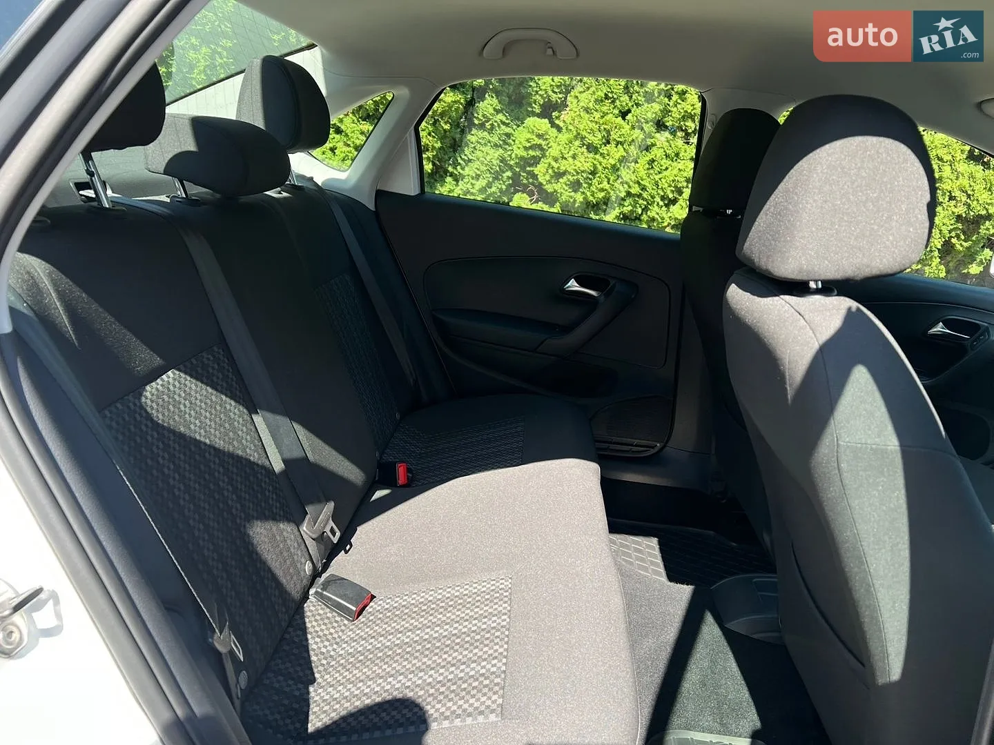 2018 Volkswagen Polo - мініатюра 17
