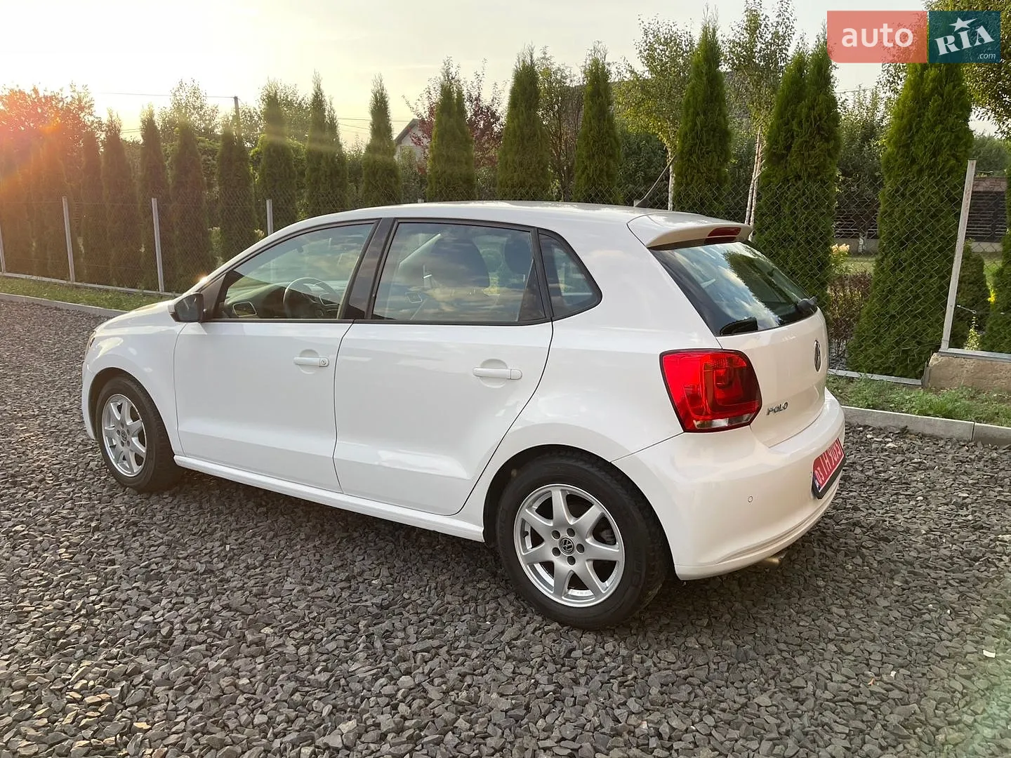 2010 Volkswagen Polo - мініатюра 4