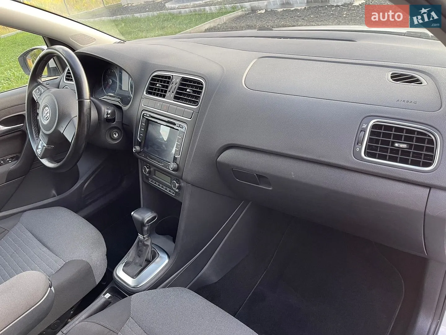 2010 Volkswagen Polo - мініатюра 25