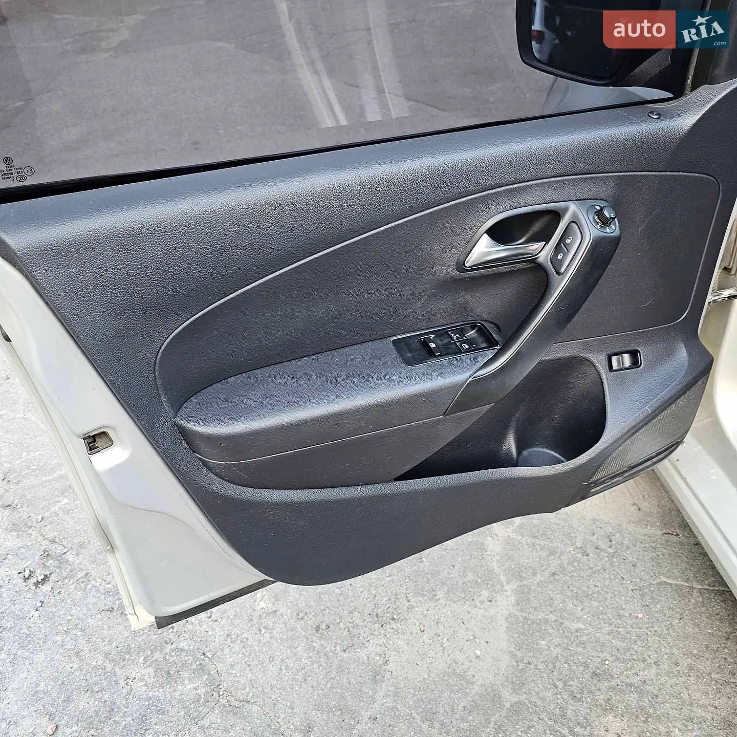 2013 Volkswagen Polo - мініатюра 10