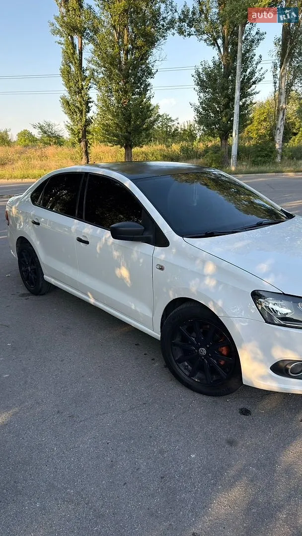2012 Volkswagen Polo - мініатюра 4