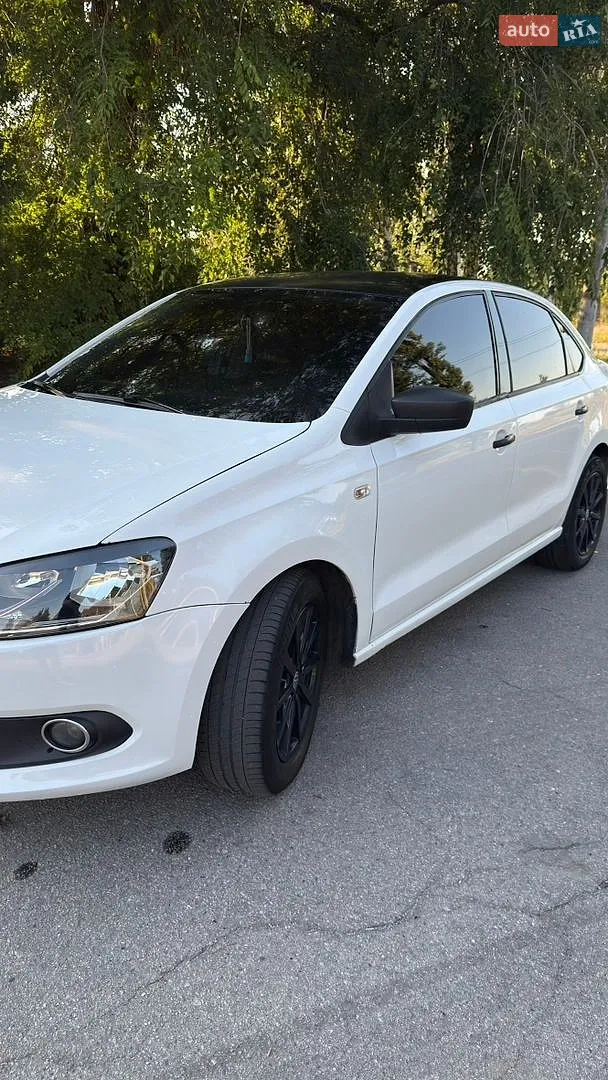 2012 Volkswagen Polo - мініатюра 5