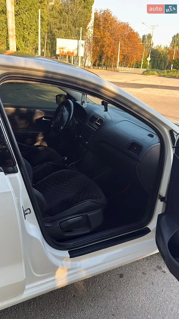 2012 Volkswagen Polo - мініатюра 6