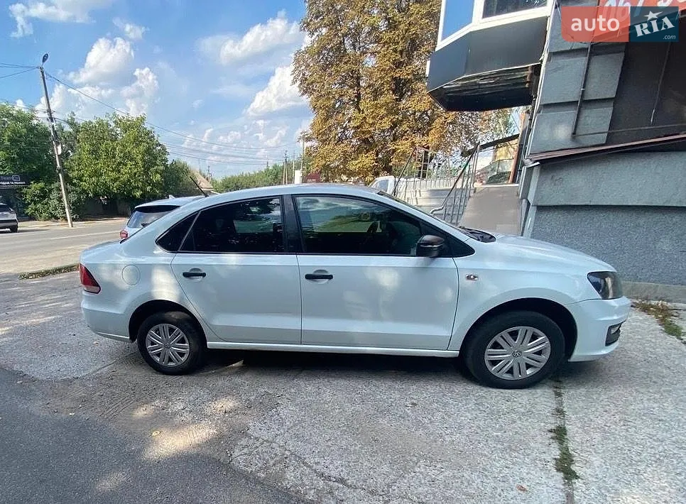 2018 Volkswagen Polo - мініатюра 3