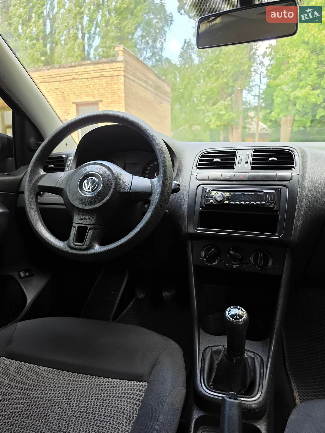 2011 Volkswagen Polo - мініатюра 14
