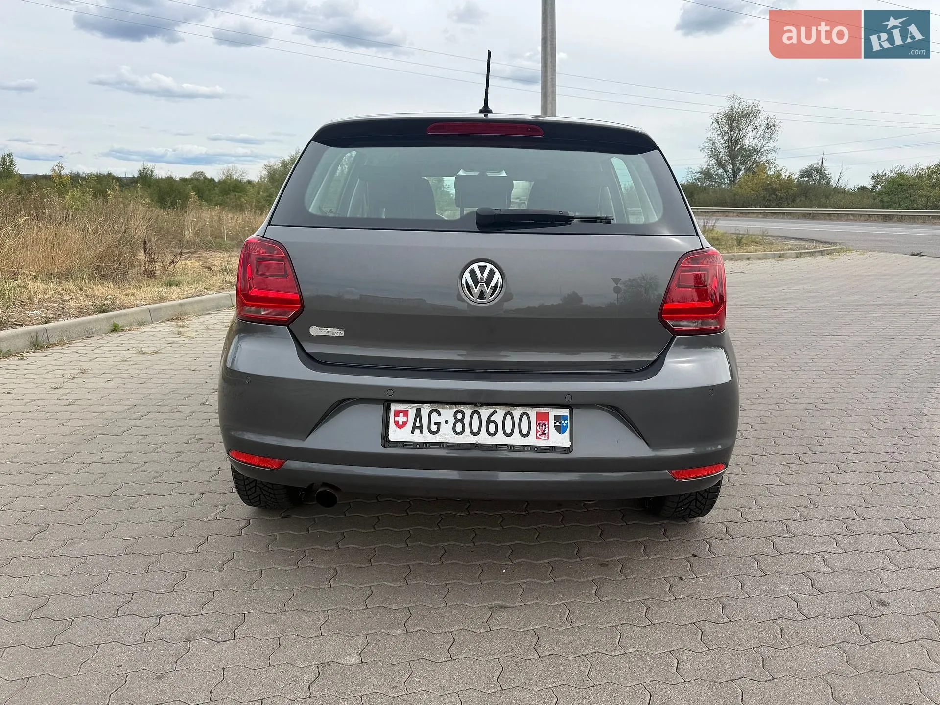 2015 Volkswagen Polo - мініатюра 23