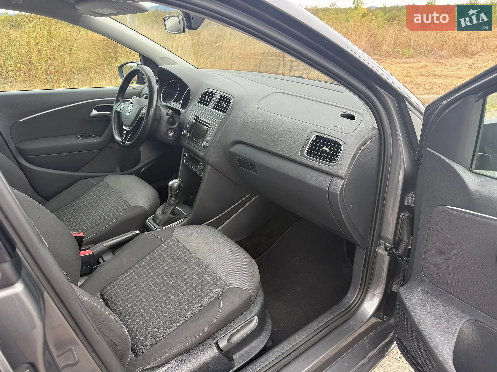 2015 Volkswagen Polo - мініатюра 49