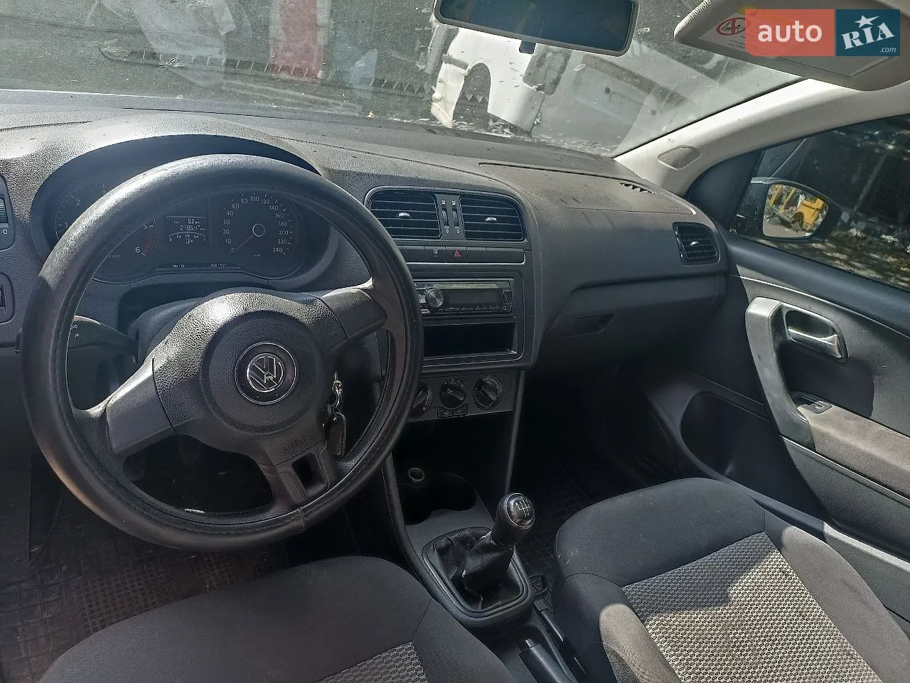 2013 Volkswagen Polo - мініатюра 4