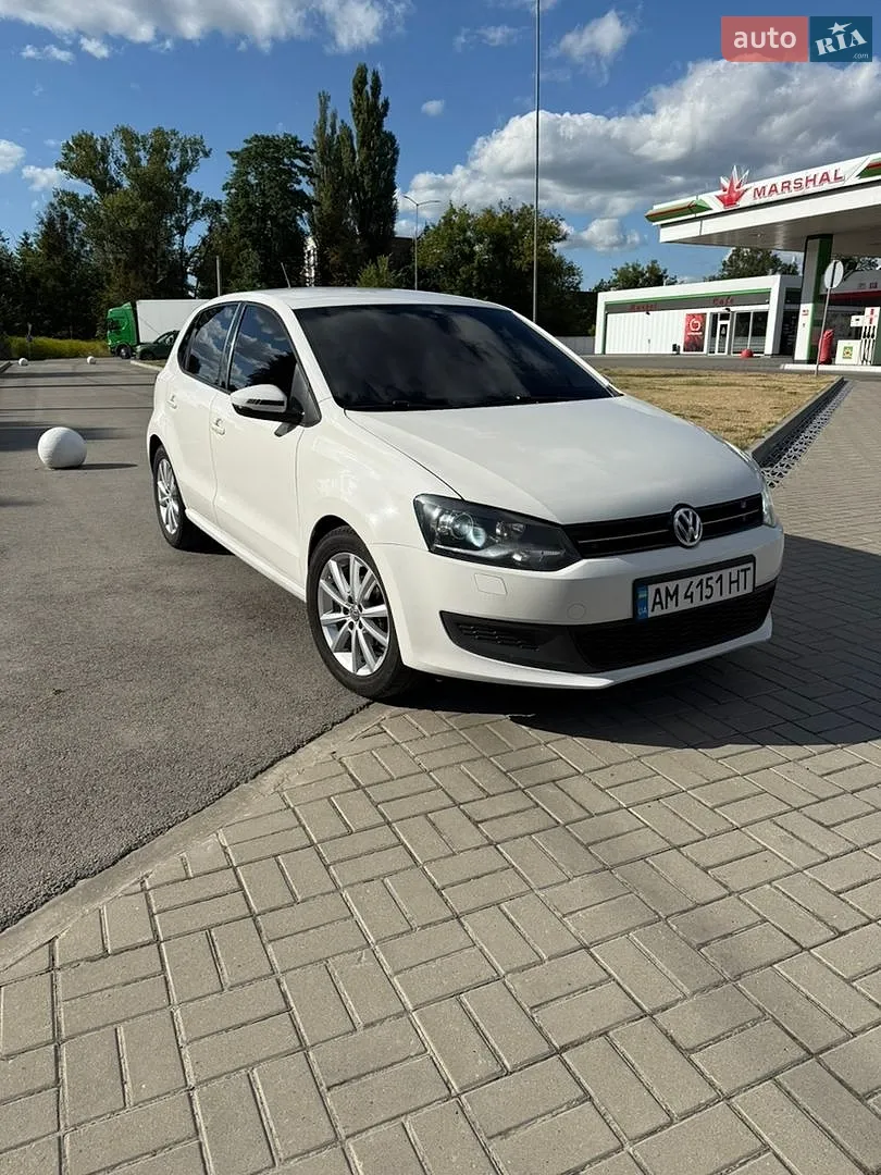 2013 Volkswagen Polo - мініатюра 21