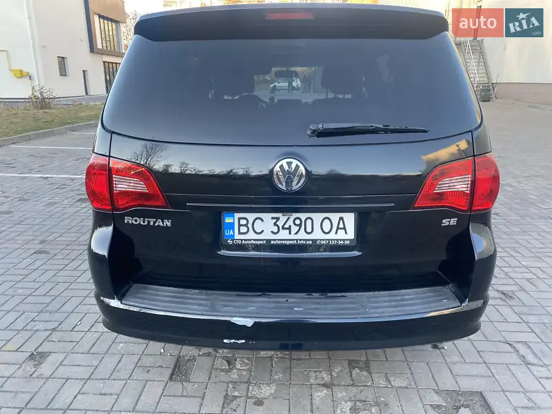 Volkswagen Routan 2011 VIN 2C4RVABG8CR136220 фото оголошення 7 з 56