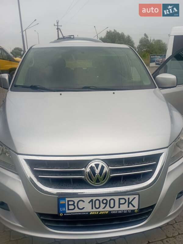 Минивэн Volkswagen Routan 2010 в Львове фото 14 Минивэн Volkswagen Routan 2010 в Львове
