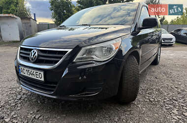 Мінівен Volkswagen Routan 2012 в Ковелі
