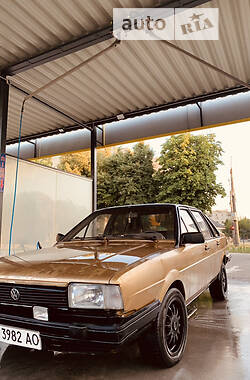 Седан Volkswagen Santana 1984 в Луцке