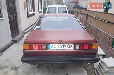 Седан Volkswagen Santana 1983 в Луцке