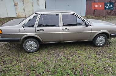 Седан Volkswagen Santana 1984 в Сумах