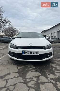 Хэтчбек Volkswagen Scirocco 2012 в 