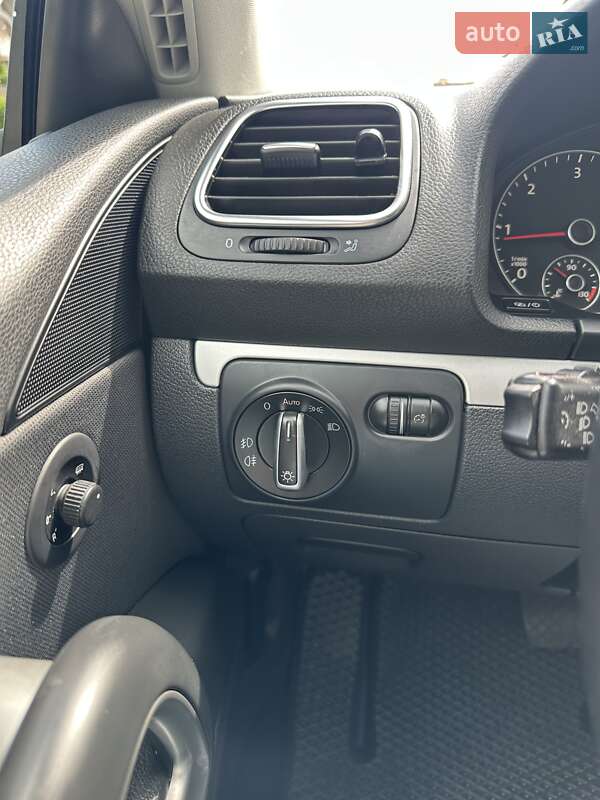 Хетчбек Volkswagen Scirocco 2012 в Рівному