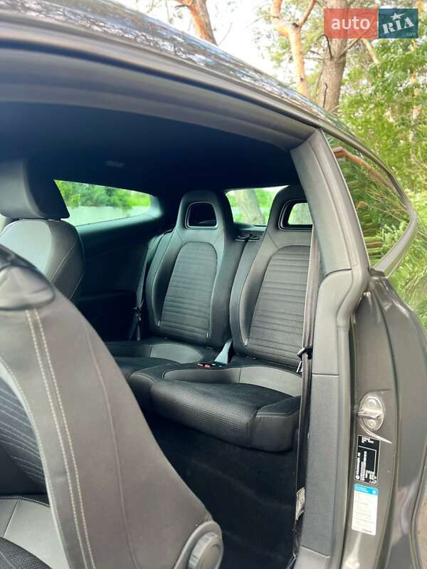 Хетчбек Volkswagen Scirocco 2010 в Дніпрі